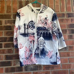 Women’s Zip Up Hoodie